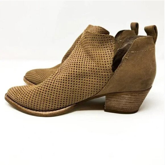 Dolce Vita Sonya Perforated Split Shaft Suede Leather Ankle Booties - Size 6.5 - Picture 5 of 10